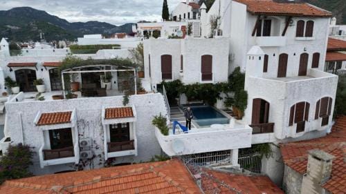 Castle81homes Women Hostel - only for women Hostel in Marmaris