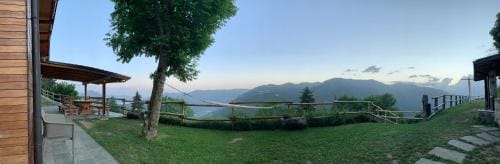 Chalet Tre Santelle Hotel in Province of Brescia