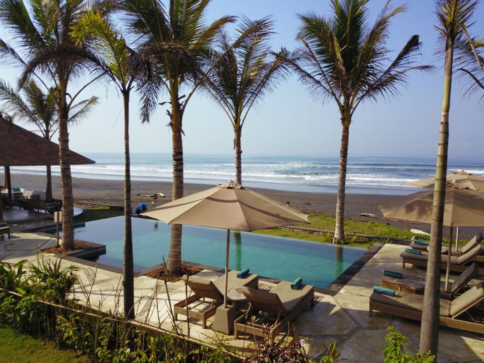 Wide Sands Beach Retreat Hotel in Bali