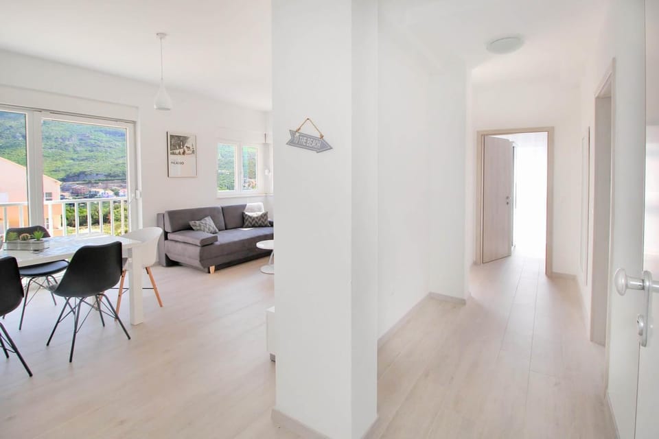 Bacan Family Apartments Hotel in Cavtat