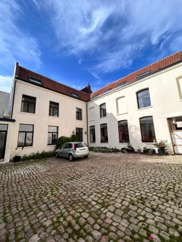 Maison Georges Hotel in Flanders