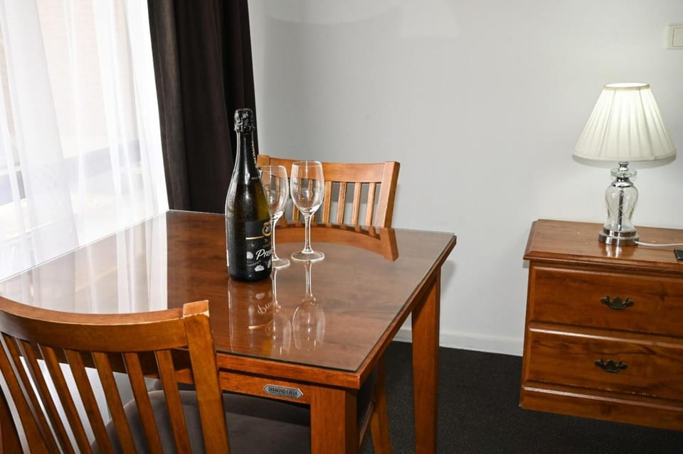 Holbrook Town Centre Motor Inn Motel in New South Wales