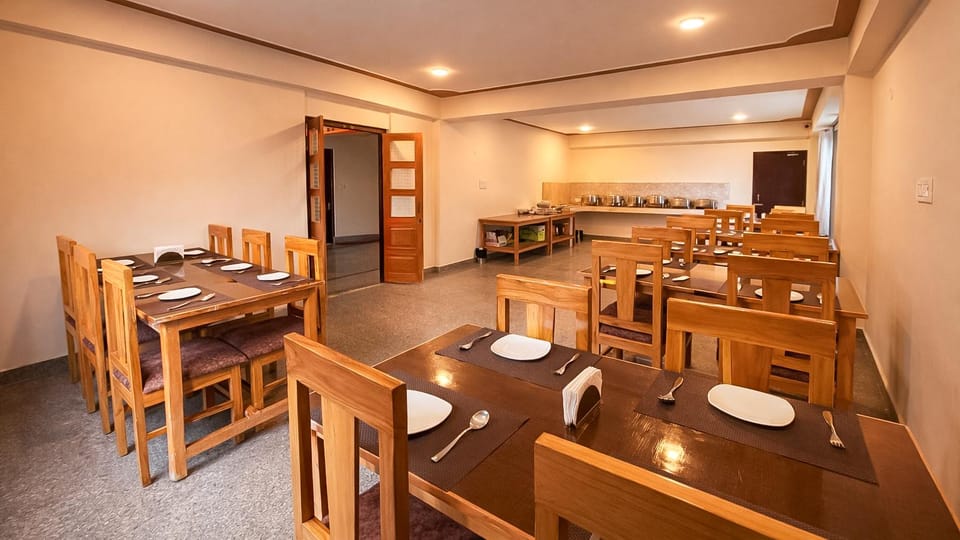 Sumitel Sonam Lachung   Hotel in India