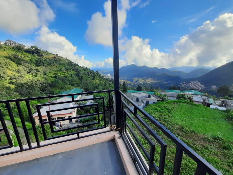 Sadhna Holiday Homes Hotel in Uttarakhand