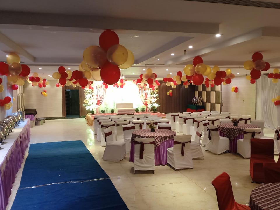 Hotel Rudra Vilas Hotel in Agra