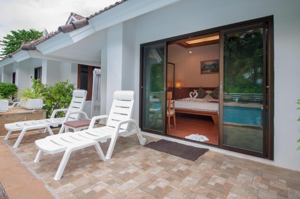 Privacy Beach Resort & Spa Resort in Prachuap Khiri Khan, Thailand