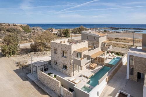 Pietra Di Sabbia Villas Hotel in Palaiochora