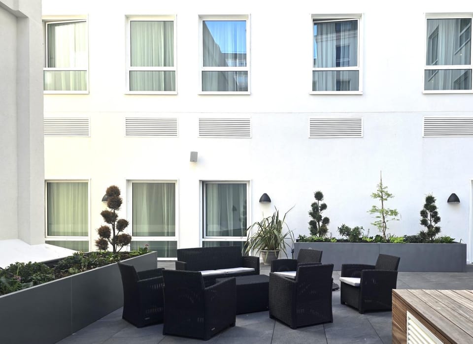 Maldron Hotel Brighton City Centre Hotel in Hove