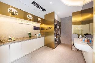 Atour X Hotel Shanghai Hongqiao National Convention and Exhibition Center Zhuguang Road Hotel in Shanghai