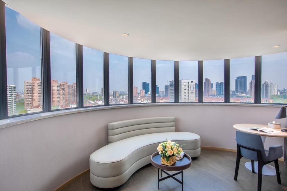 Atour Hotel Shanghai Xinzhuang CBD Hotel in Shanghai