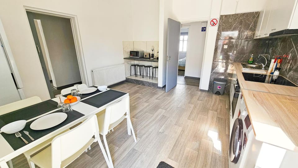 The Lemon Tree Hostel Hostel in Larnaca