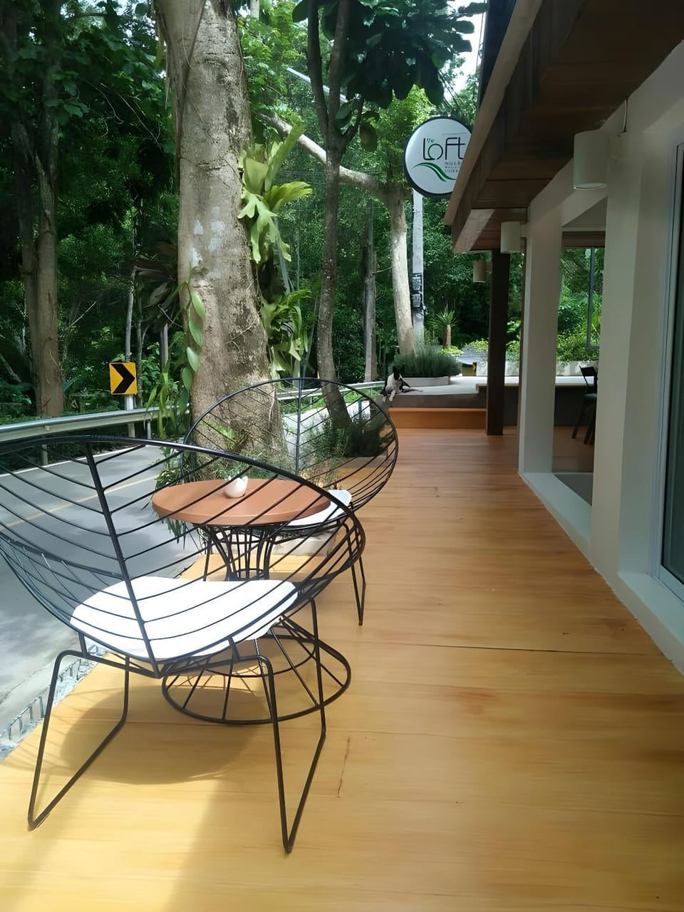Nomads Hillside Maekampong Resort in Thailand