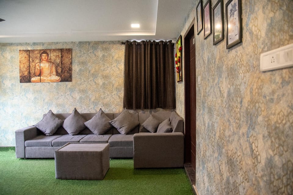 Hotel Symphoney Suites Hotel in Bengaluru