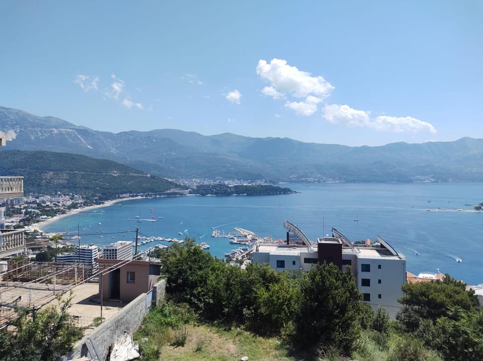 High Hostel Hostel in Budva