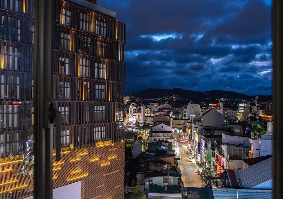 Nature Hotel - Win Happy Hotel in Dalat