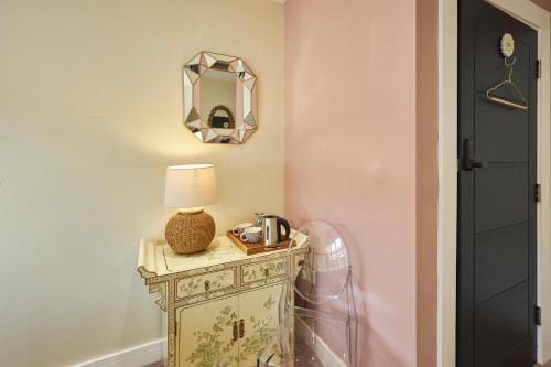 The Believe Boutique (Believe Bar & Bedrooms) Hotel in England