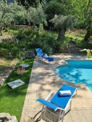 La Bastide Du Vieux Four Bed&Breakfast Hotel in Lorgues