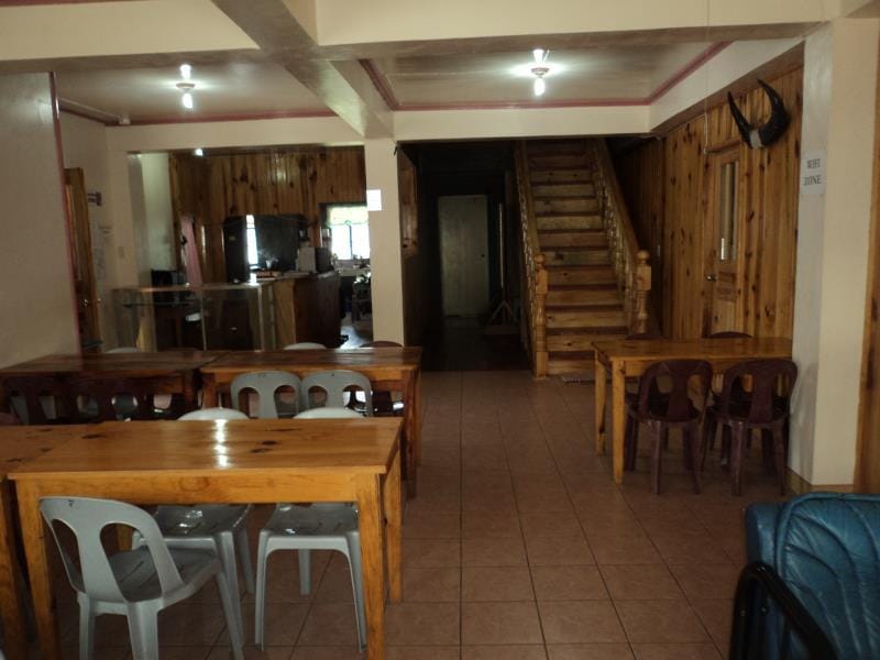 Isabelo's Inn and Cafe Inn in Cordillera Administrative Region