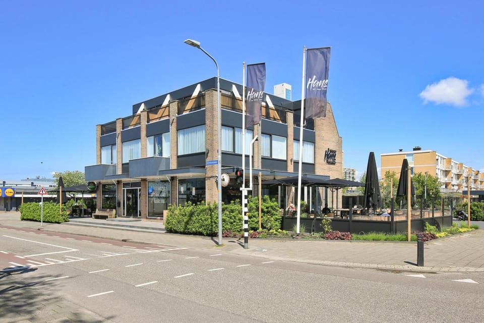 Boutique Hotel Hans - Amsterdam Schiphol Airport Hotel in Amsterdam