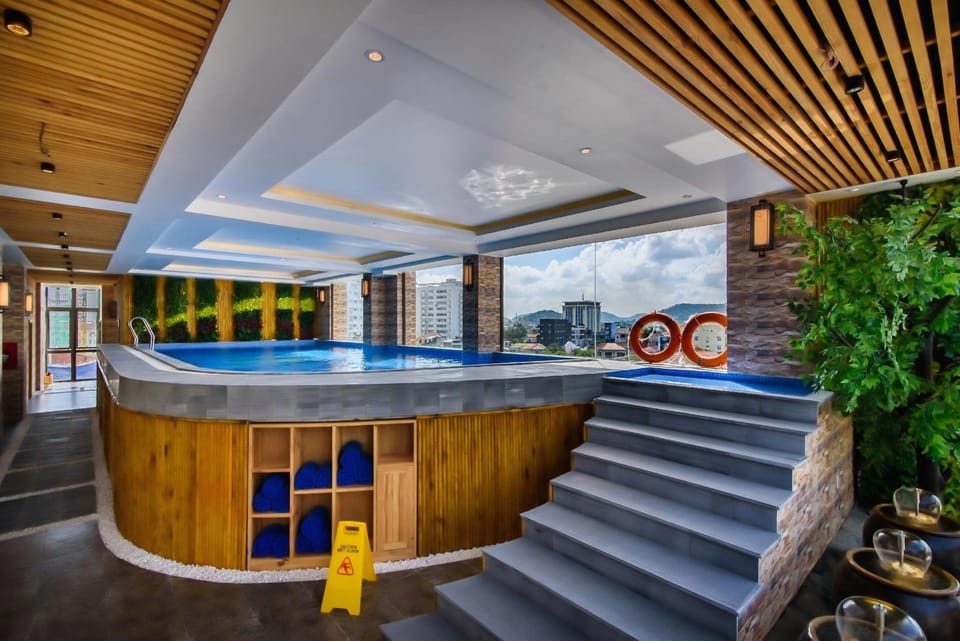 Thanh Lich Royal Boutique Hotel Hotel in Laos