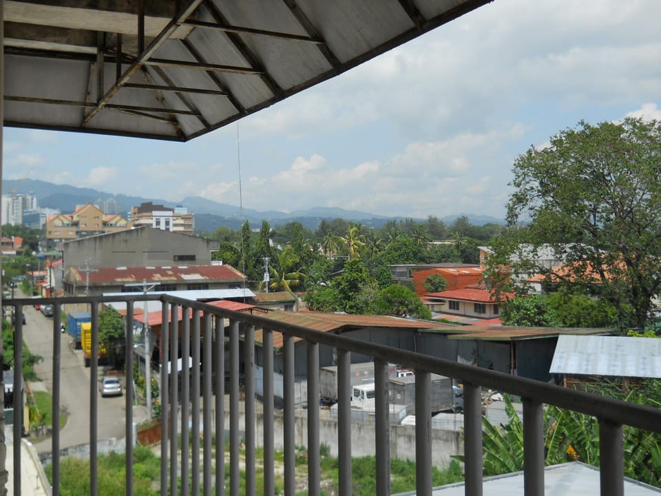 GE Homes Residential Inn Apartment hotel in Lapu-Lapu City