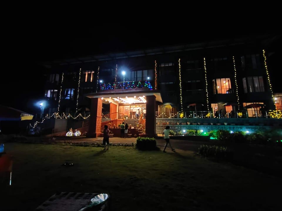 Shalini Excellency  Hotel in Maharashtra