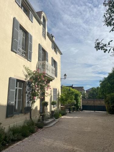 Number 8 Hotel in Bourgogne-Franche-Comté