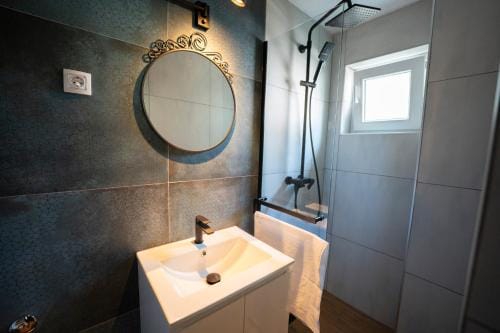 Cozy Nook B&B - Free Private Parking Hotel in Novi Sad