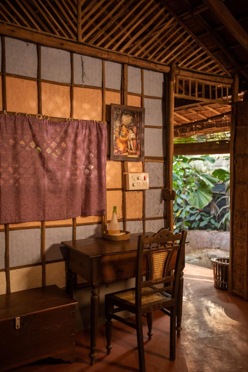 Bhakti Kutir Huts Hostel in Canacona
