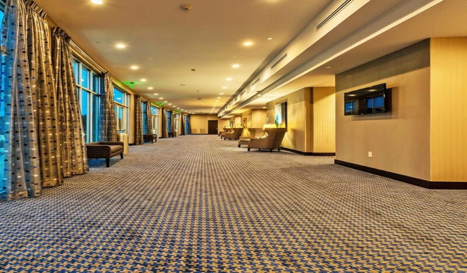 Holiday Inn Austin Airport By IHG Hotel in Montopolis
