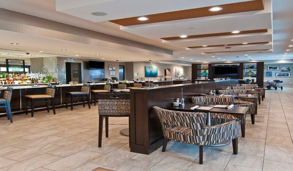Holiday Inn Austin Airport By IHG Hotel in Montopolis