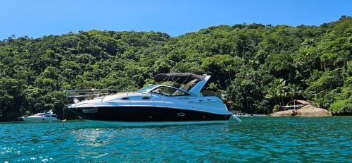 Happy Boat Angra dos Reis Hotel in Angra dos Reis