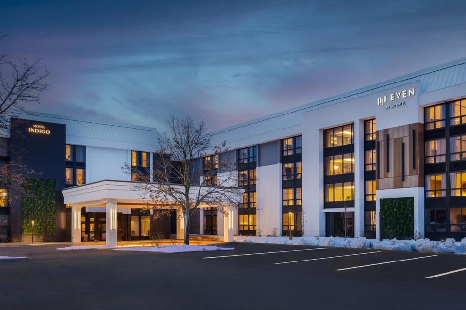 EVEN Hotel Detroit North - Troy Hotel in Troy
