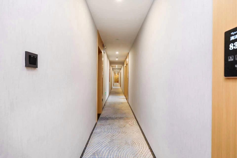 Qingmu Hotel (Longmian Avenue Subway Station) Hotel in Nanjing