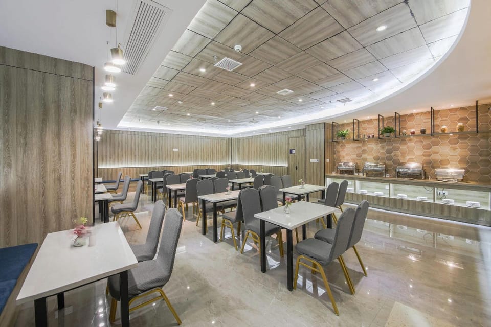 ELONG MIGAO INTERNATIONAL Hotel in Beijing