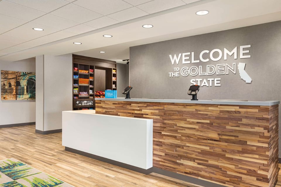 Hampton Inn & Suites  Oroville Hotel in Oroville