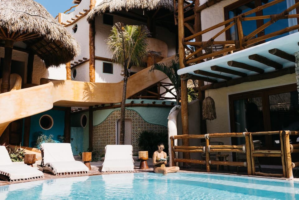 Swimming pool