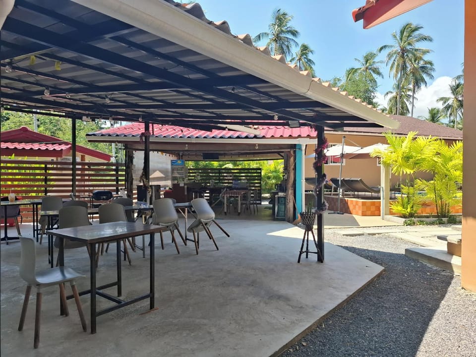 Bansabai pool villa guesthouse Hotel in Thailand