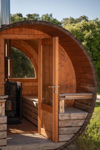 NUIKI Lodges - Chambres d'hotes Hotel in Provence-Alpes-Côte d'Azur