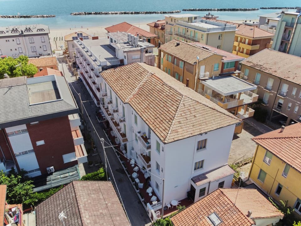 HOTEL JOLANDA Hotel in Bellaria - Igea Marina