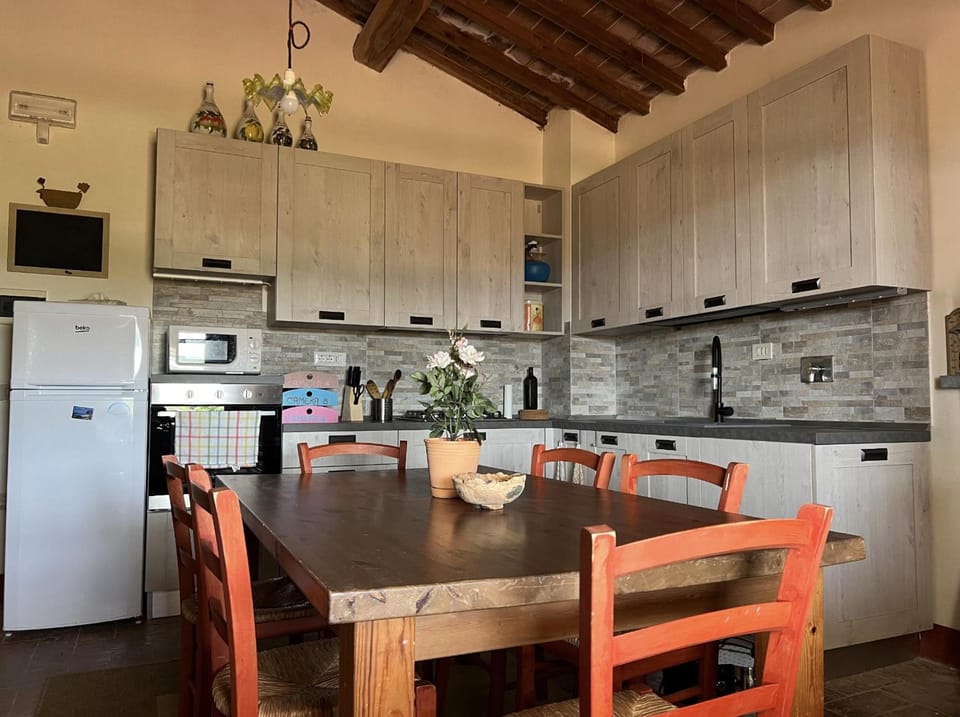 Fattoria Podere i Luoghi Hotel in Tuscany