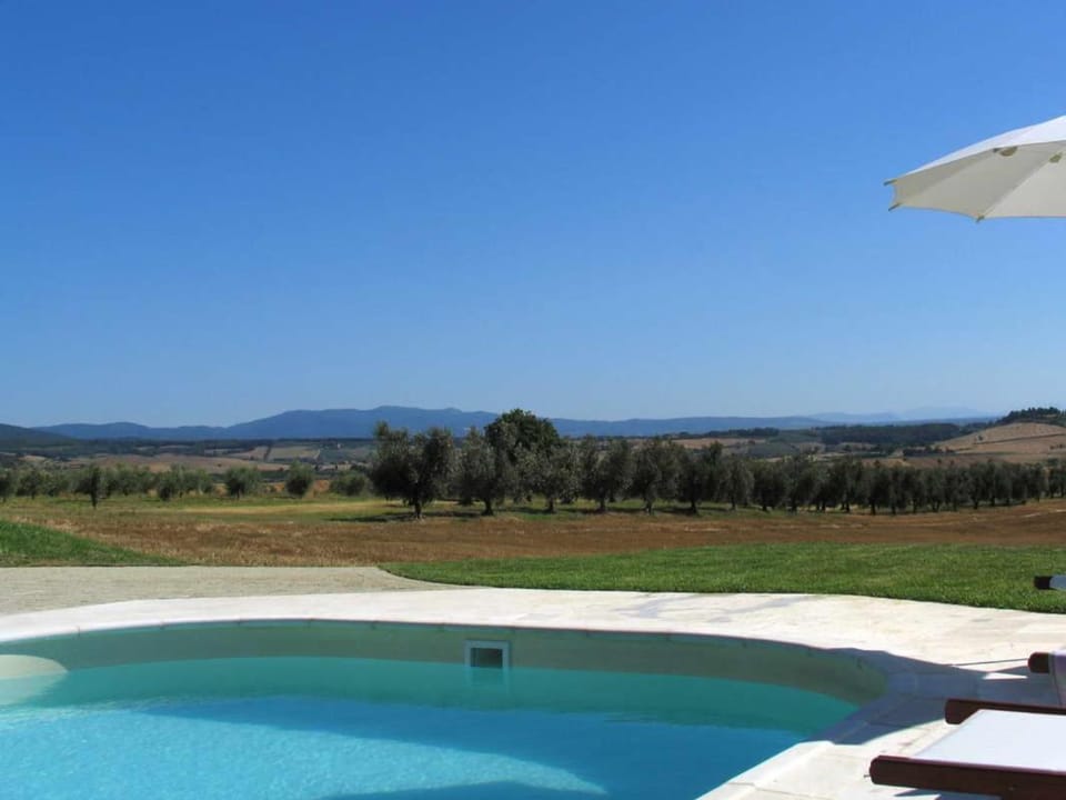 Fattoria Podere i Luoghi Hotel in Tuscany