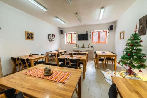 Hostel Mojan Hostel in Montenegro