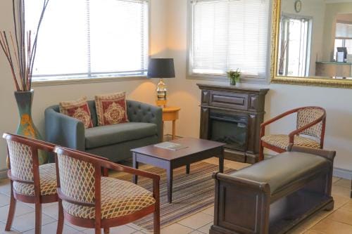 The Waterfront Suites and Marina Hotel in Nanaimo