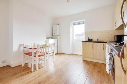 Ashley Road Apartment 3 Hotel in Poole