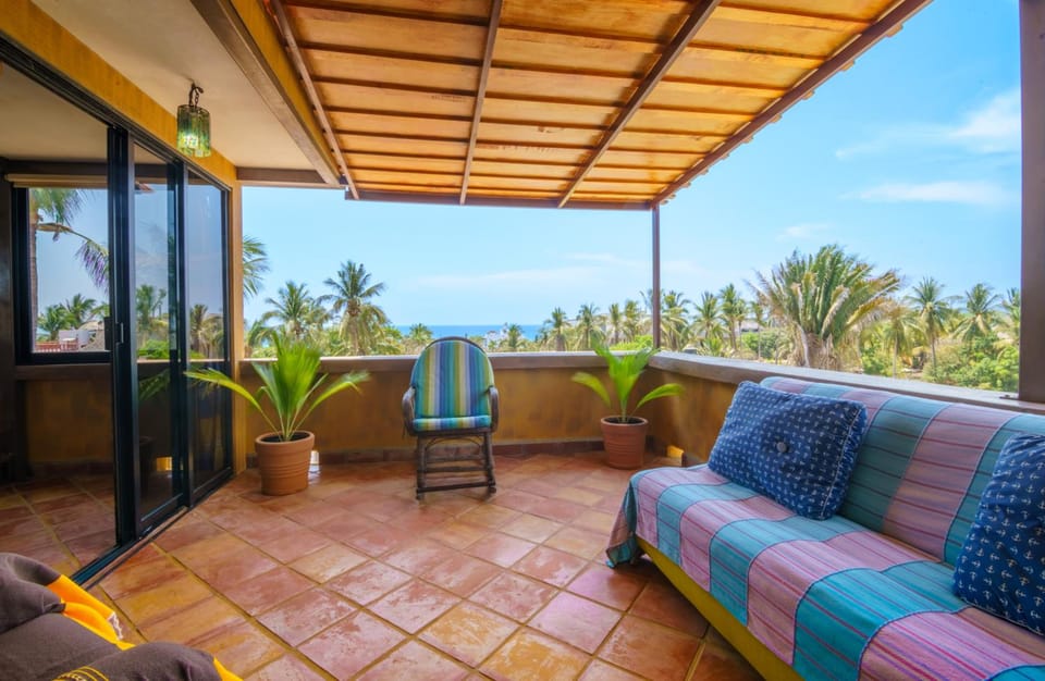 Hotel Casamar Suites Hotel in Brisas de Zicatela