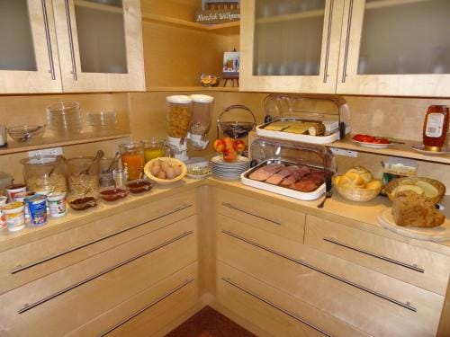 Pension Schopf Hotel in Tyrol