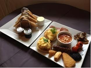 Tanglewood Gatwick Bed & Breakfast Hotel in Horley