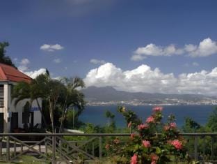 Le Panoramic Apartment hotel in Les Trois-Îlets