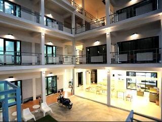Good Dream Hotel - Hostel Hotel in Ko Tao